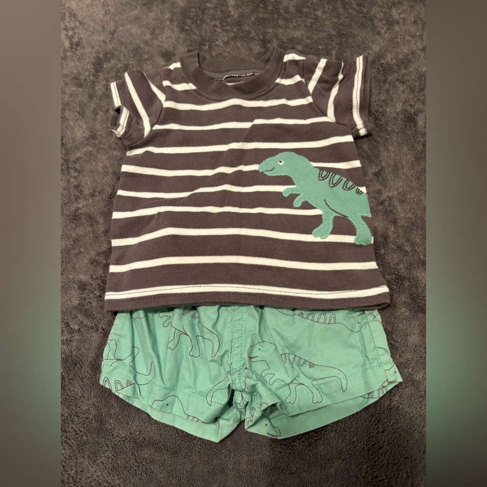 Carter’s Two Piece Baby Boy Outfit Bundle - Picture 6 of 9
